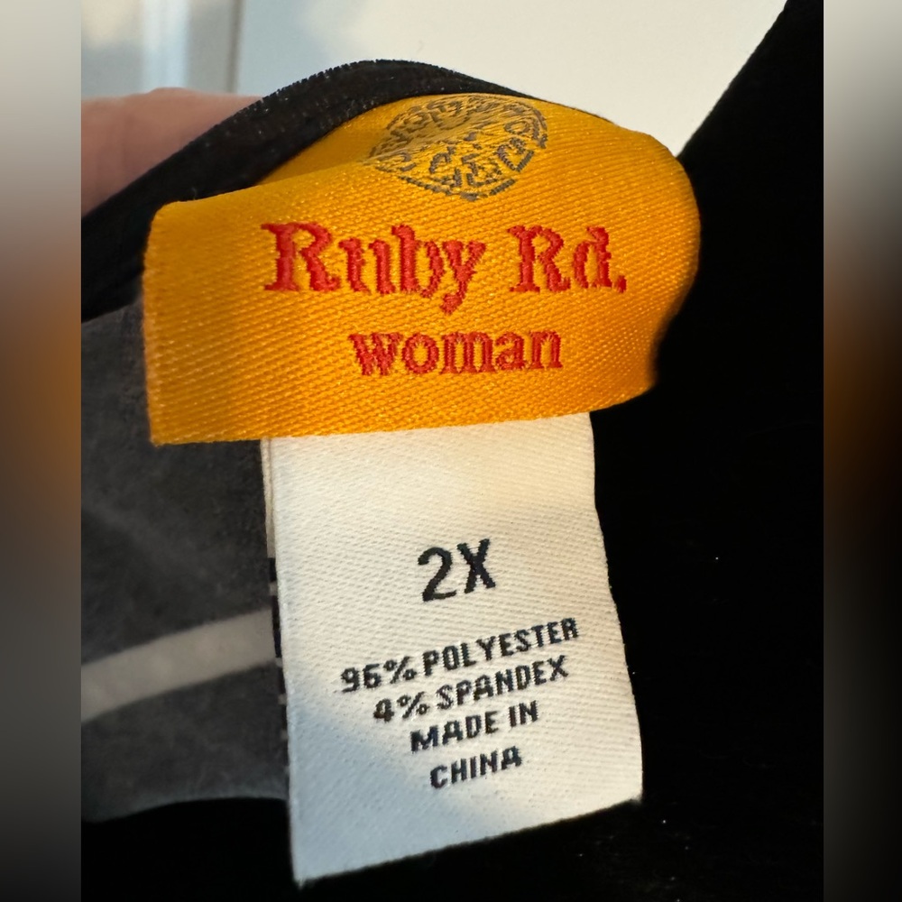 Ruby Rd. Zebra print blouse 2XL - Picture 5 of 5